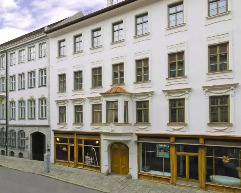Fassade Damenstiftstraße in München