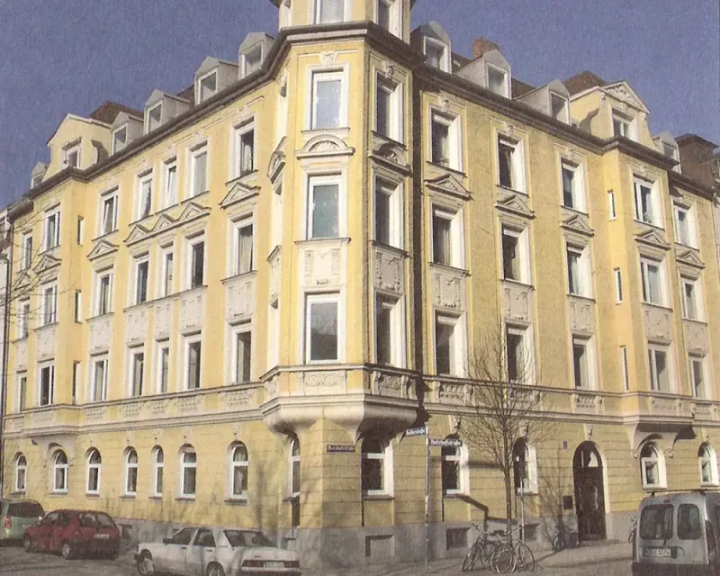 Altbau in der Holzhofstraße in München